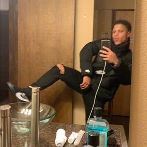 Meet your Posher, Christopher